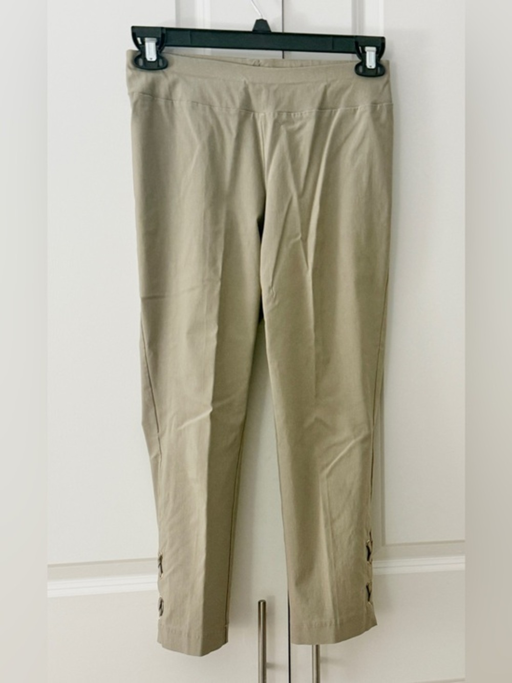 INSIGHT Taupe Green Stretch Cropped Pants Lace Up Hem Pull On Elastic Size 4